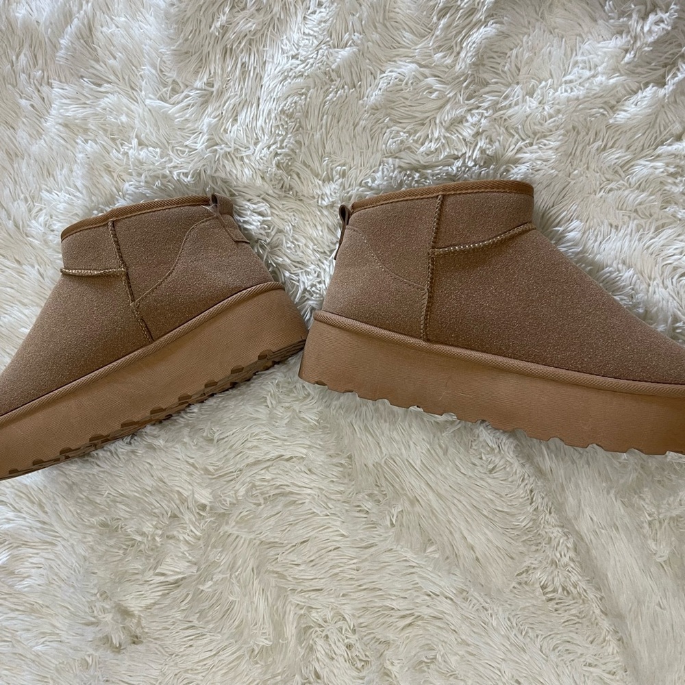 Platform Cozy Faux Shearling Lined Slip-On Booties - Tan